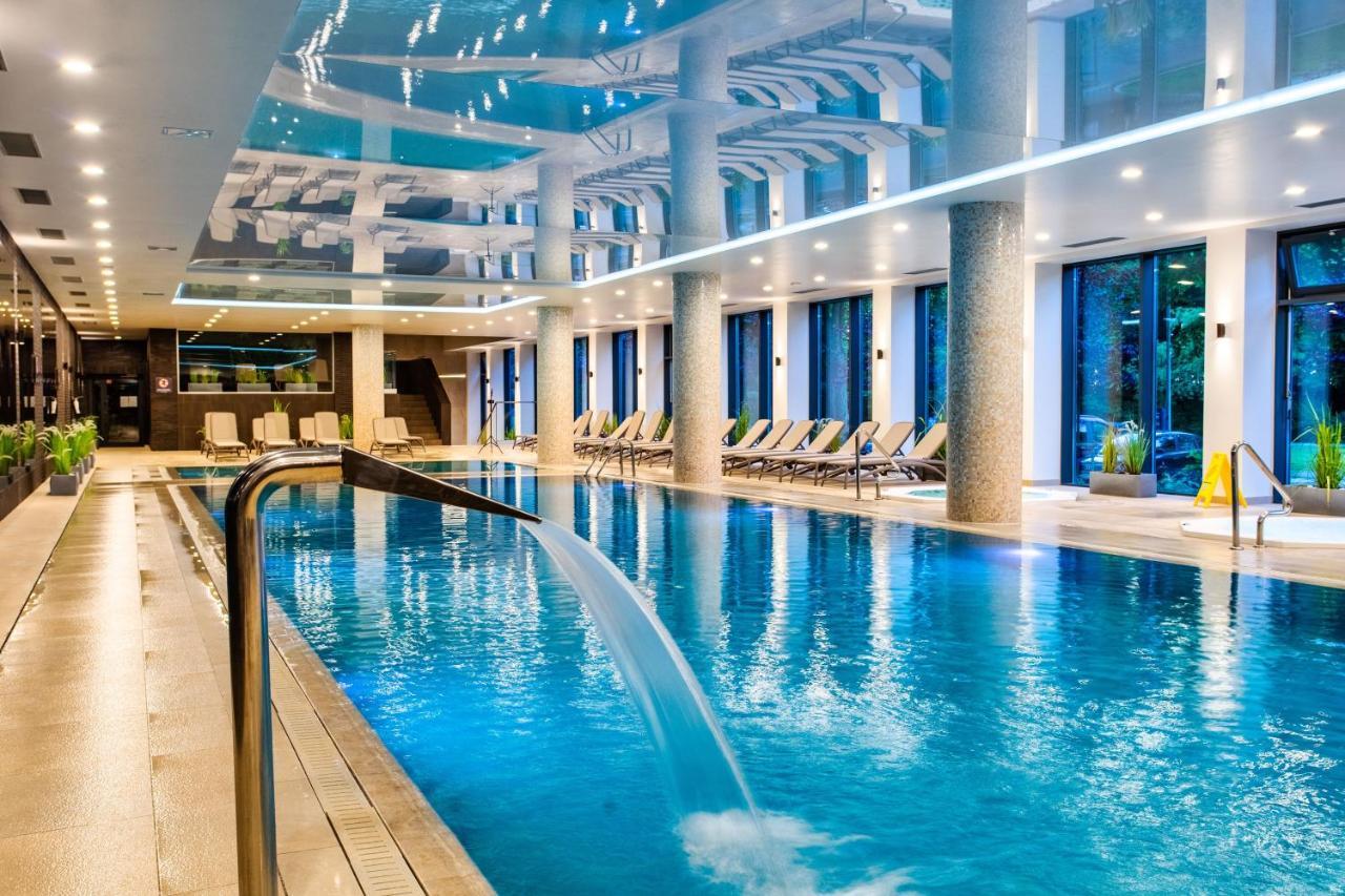 Nadmorskie Tarasy Pink&Blue Z Prywatnym Tarasem Basen Kryty&Zewnetrzny Infinity Silownia Sala Zabaw Kolobrzeg Ngoại thất bức ảnh